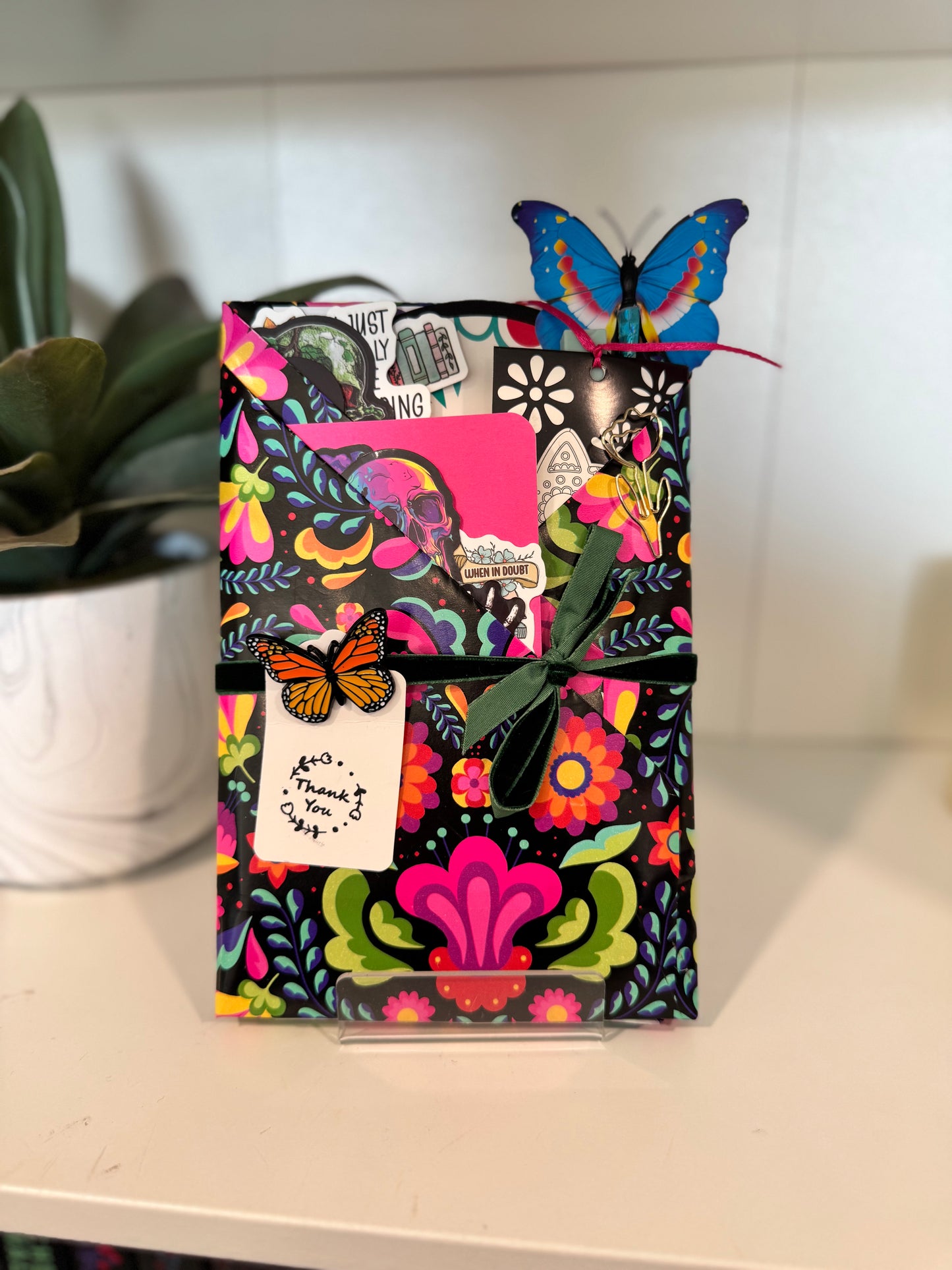 Dia De Los Muertos Theme Blind Date with a Book Bundle