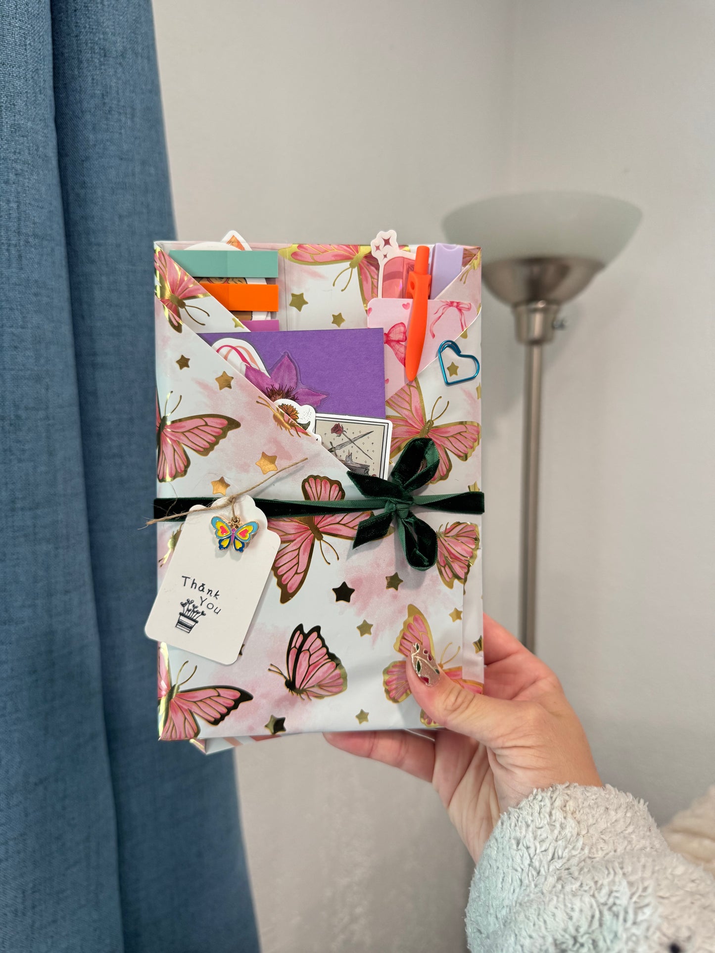 Standard Blind Date with a Book Bundle - Chapters & Chances
