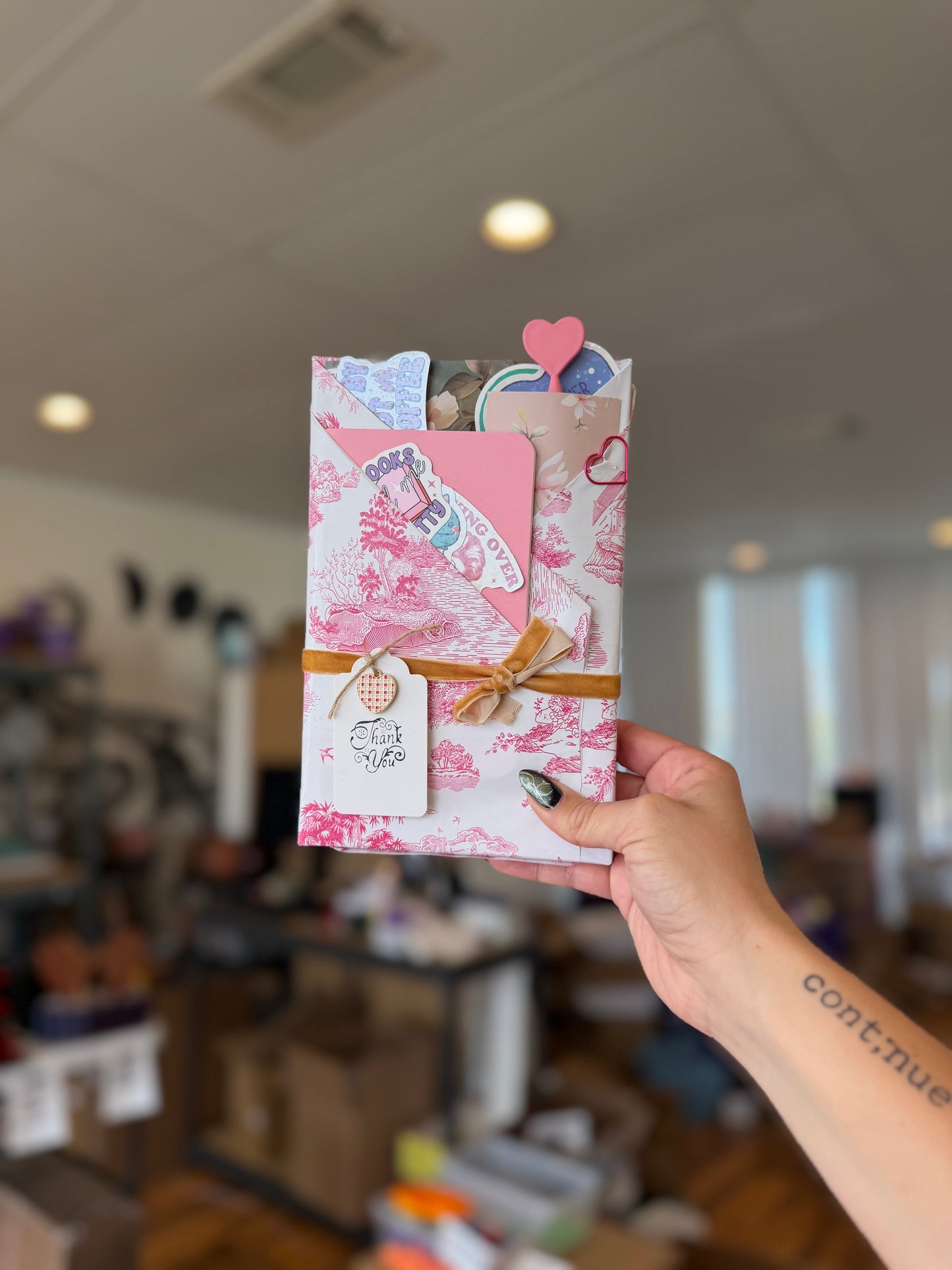 Standard Blind Date with a Book Bundle - Chapters & Chances