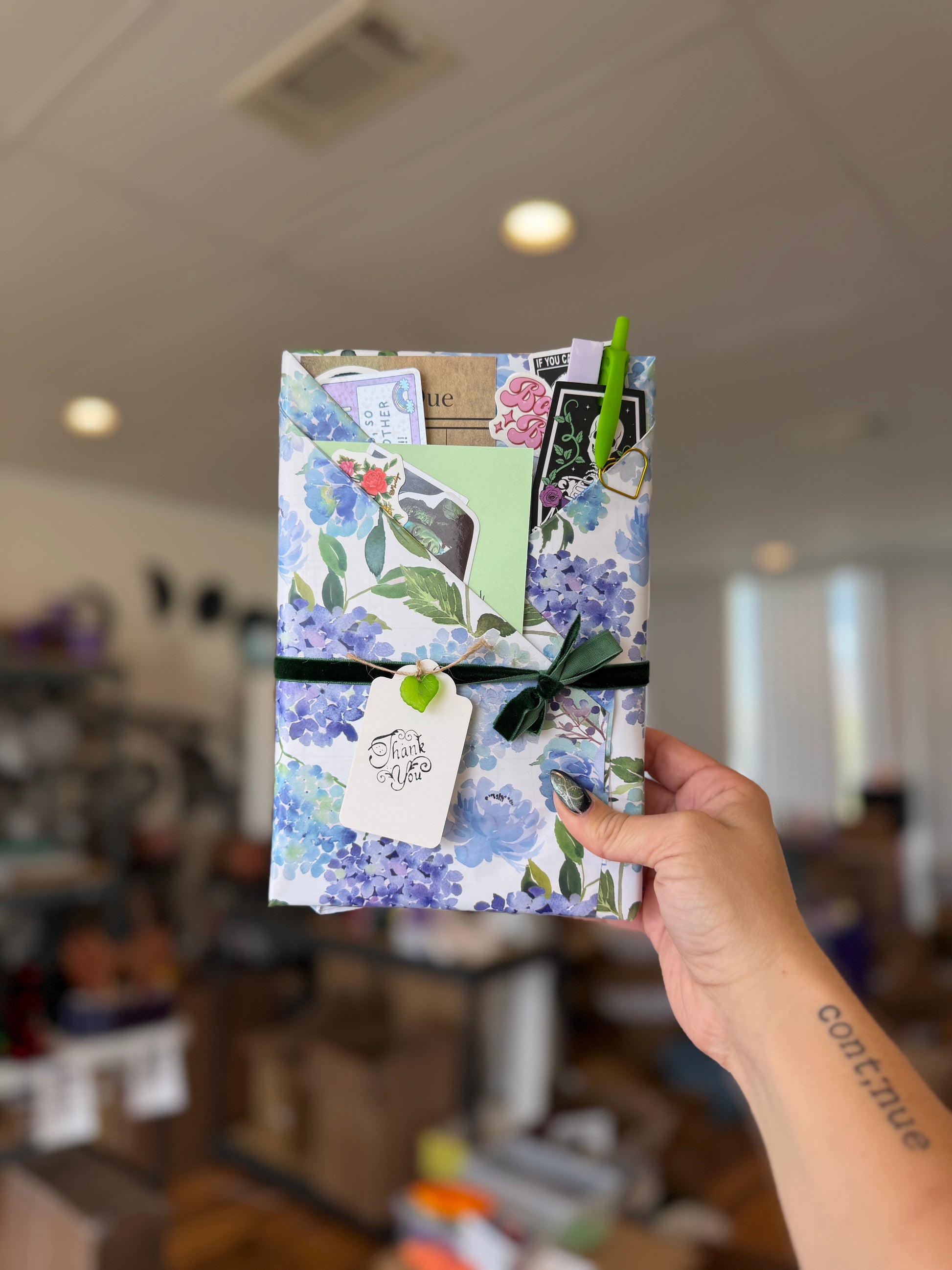 Standard Blind Date with a Book Bundle - Chapters & Chances