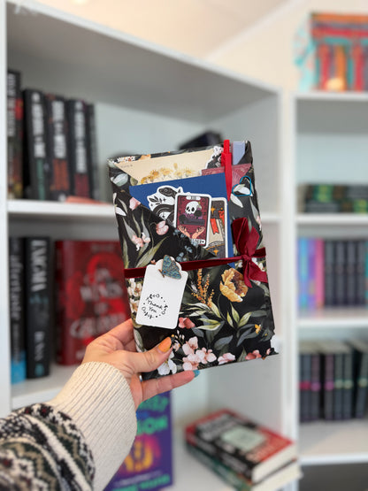 LIVE Pick Your Own Blind Date with a Book Bundle - Chapters & Chances