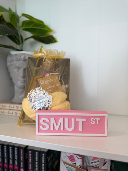 LIVE Unwrapped Pick Your Own Blind Date with a Book BOX - Chapters & Chances