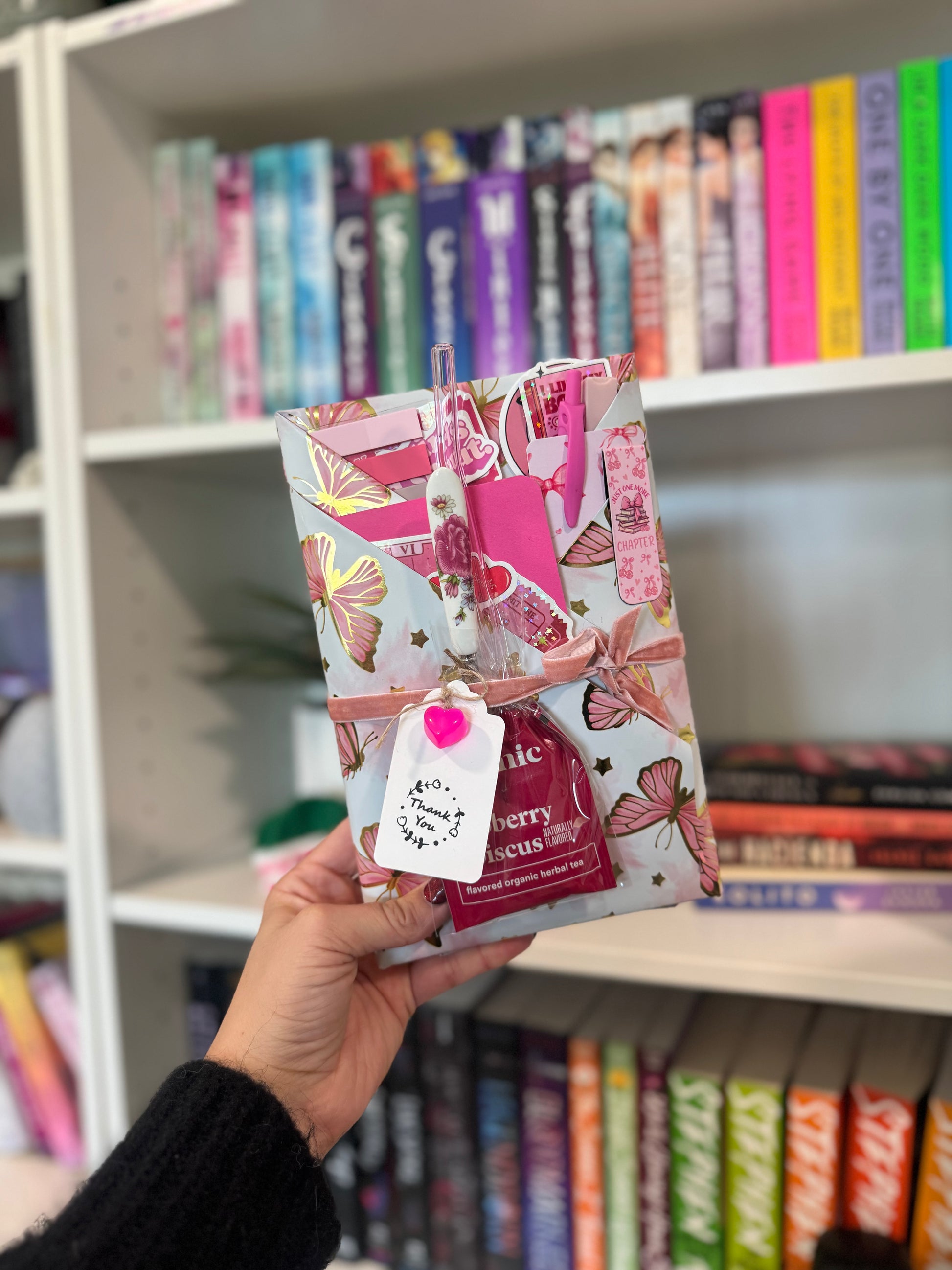 Tea & Spoon Blind Date with a Book Bundle - Chapters & Chances