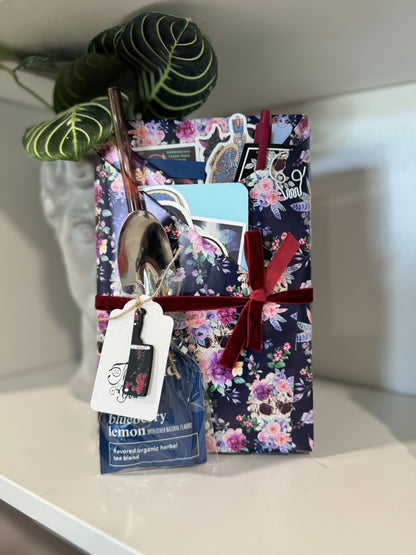 Tea & Spoon Blind Date with a Book Bundle - Chapters & Chances