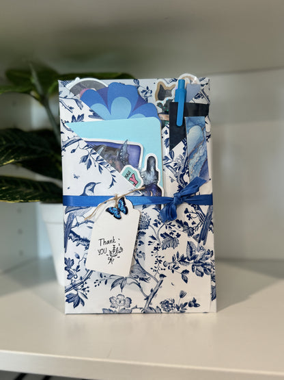 Color-Theme Blind Date with a Book Bundles