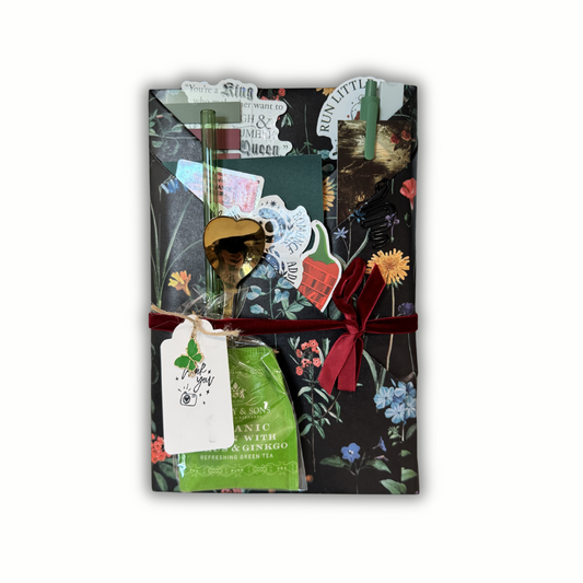 Tea & Spoon Blind Date with a Book Bundle - Chapters & Chances